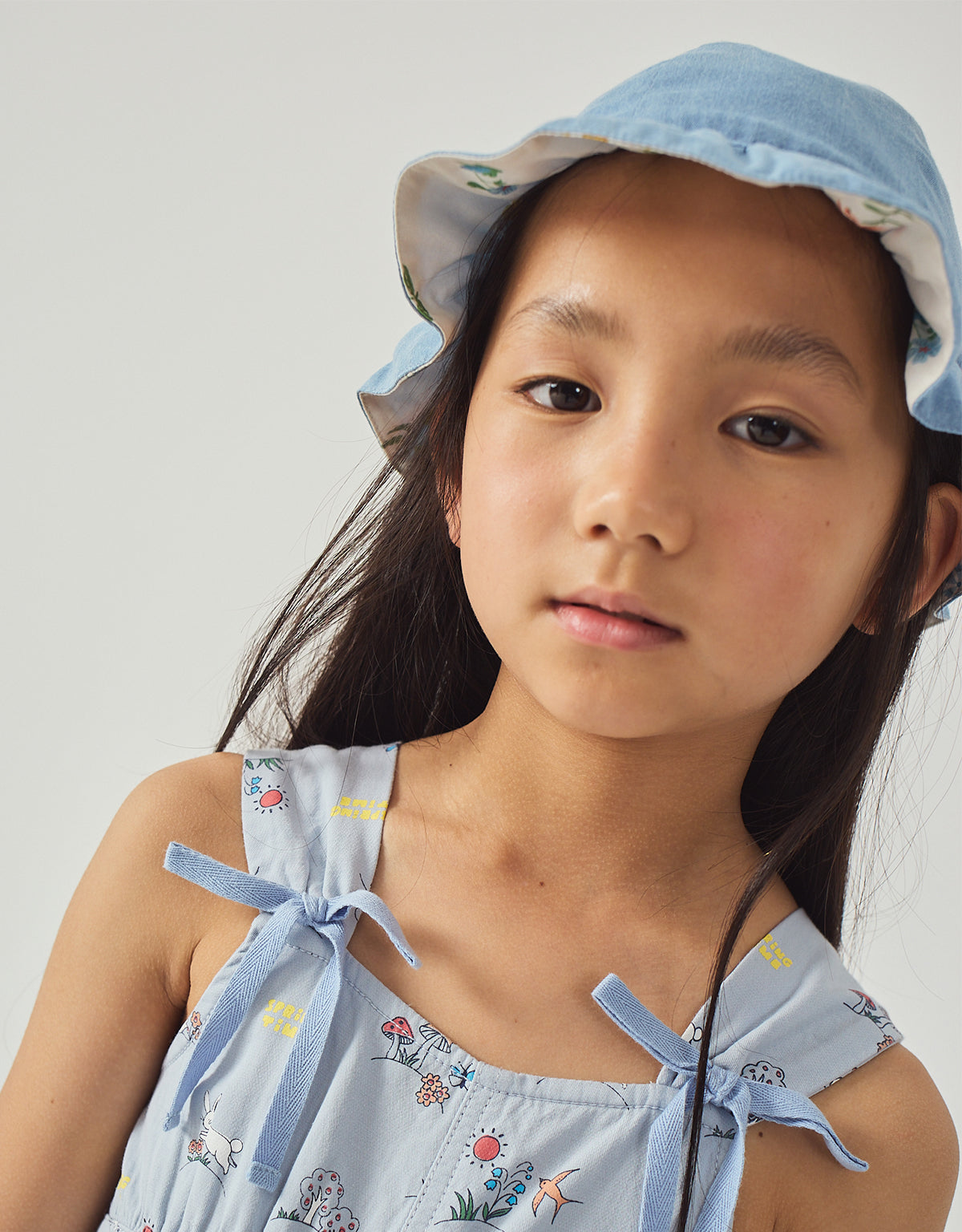 Vale Reversible Bucket Hat With Ruffled Brim