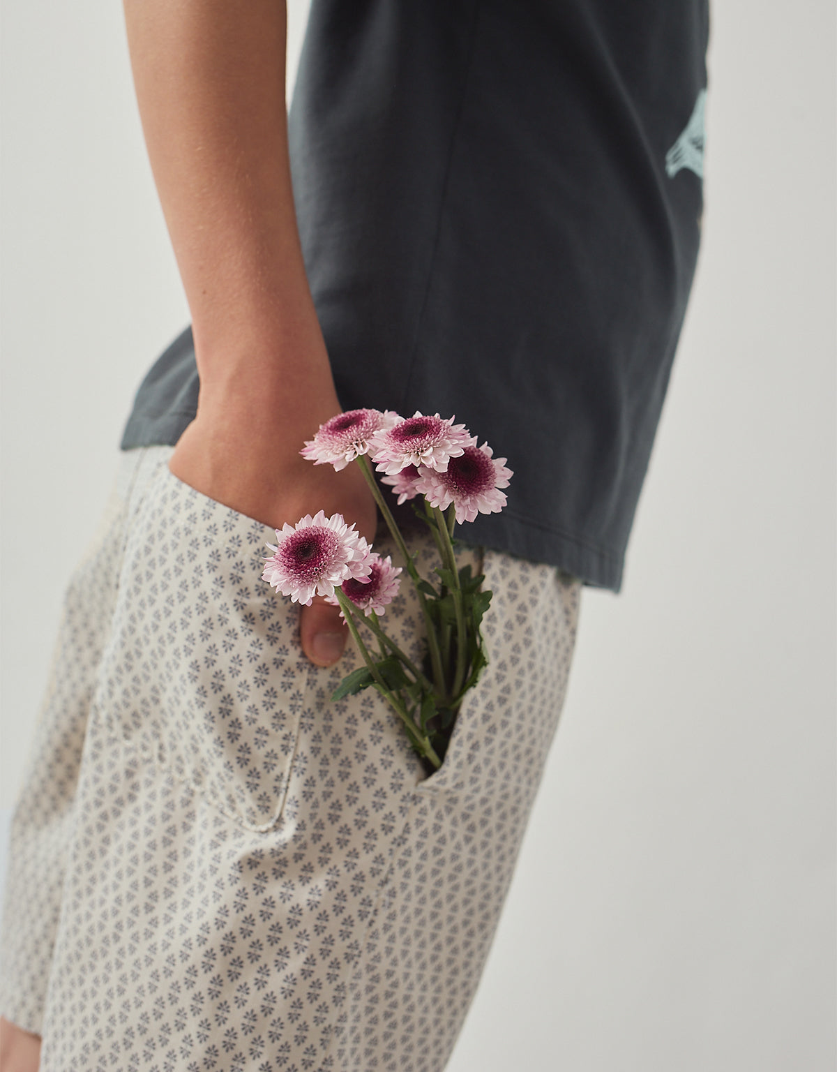 Bertolt Classic Abstract-Printed Bermuda Shorts