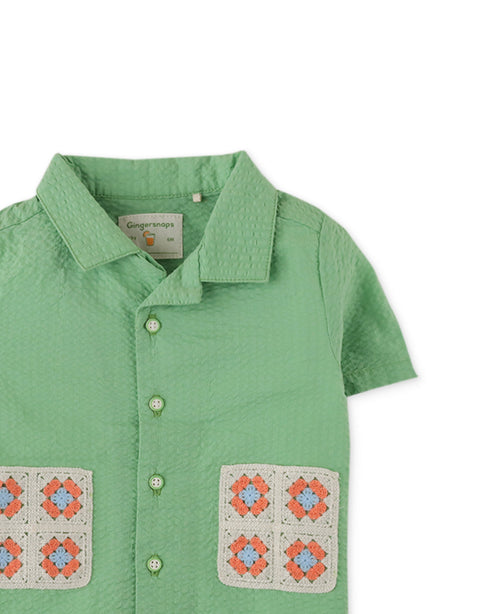 BABY BOYS SEERSUCKER SHORT SLEEVES SHIRT WITH CROCHET ON POCKETS